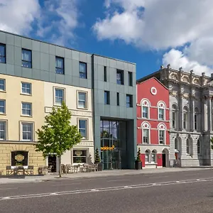 Hotel Maldron South Mall ****