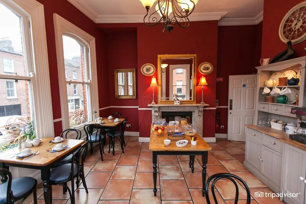 O'Neills Victorian Pub & Townhouse Hotel Dublin 3*,  Ireland